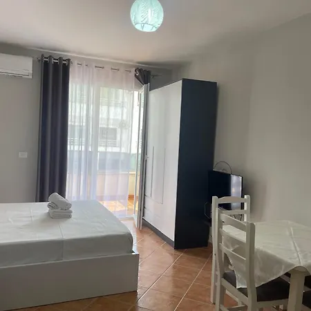 Skyline Holiday home Lezhe